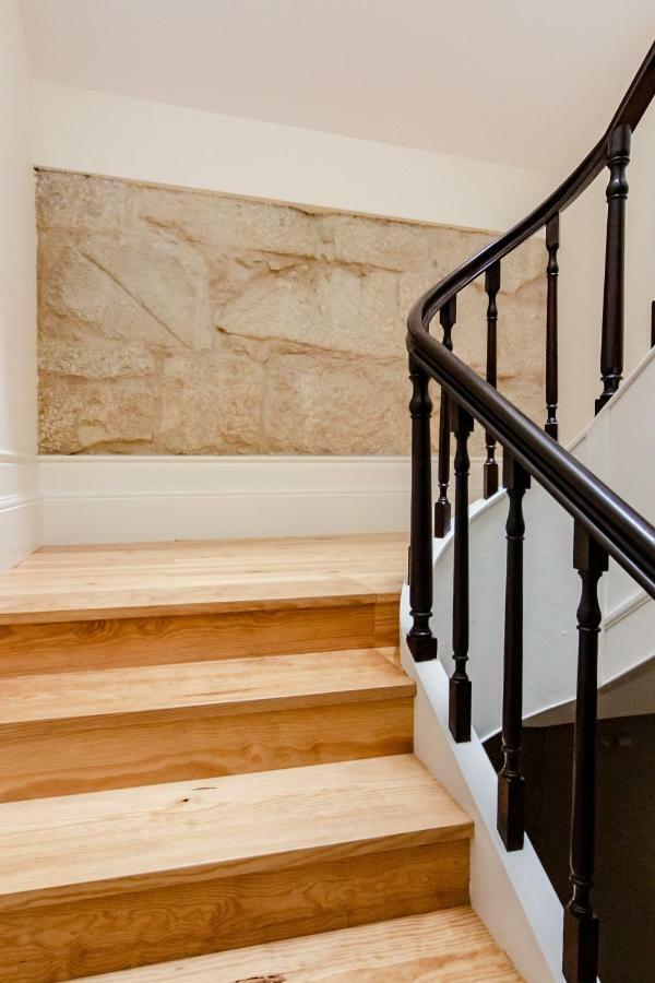 Amazing Penthouse Apartment In Historic Porto Luaran gambar