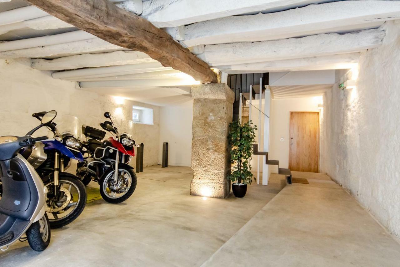 Amazing Penthouse Apartment In Historic Porto Luaran gambar